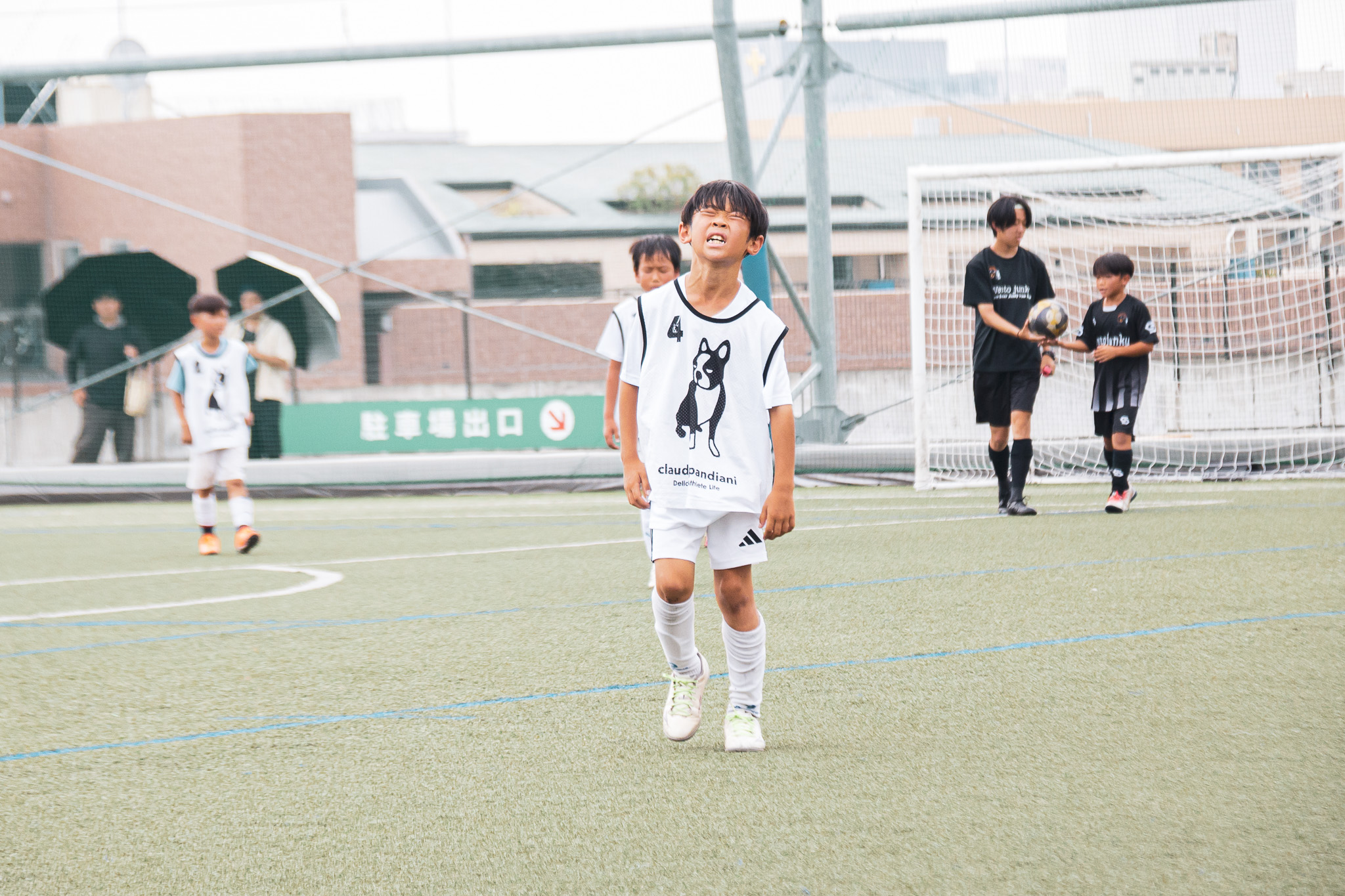 サッカーの本質を身体に染み込ませる
